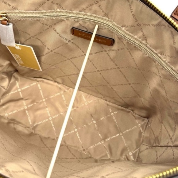 Michael Kors Large Charlotte Tote Bag & Continental Wallet Luggage Brown - Picture 8 of 13